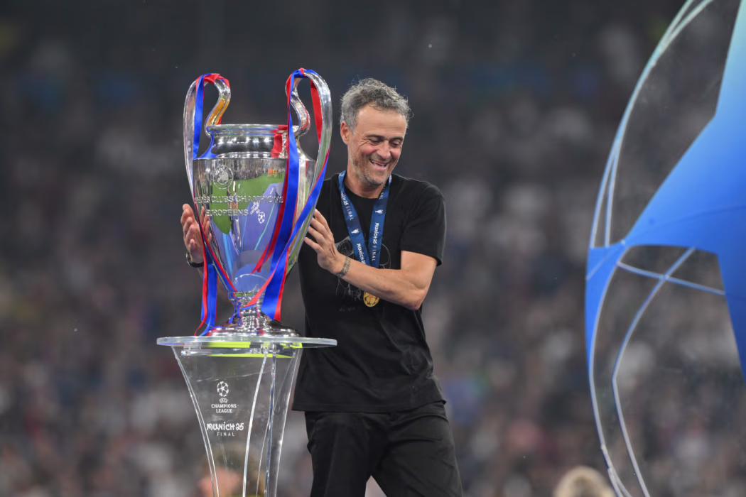 LUIS ENRIQUE COMMITS HIS FUTURE TO PSG UNTIL 2030
