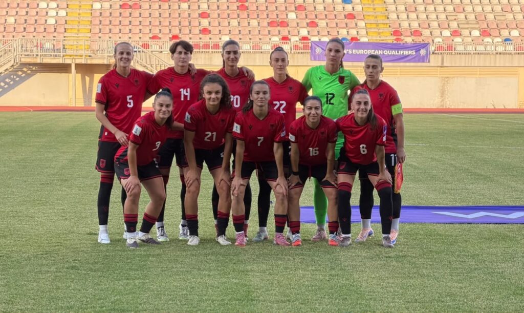 Mbrëmje historike në Shkodër! Shqipëria e vajzave shkatërron Malin e Zi 5-2 dhe prek ëndrrën e Botërorit”