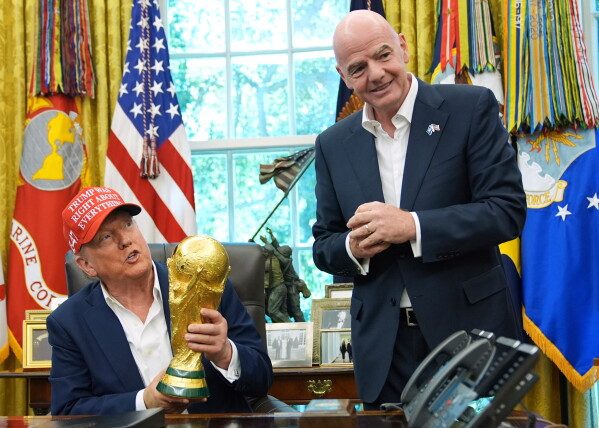Trump kërkon që Gianni Infantino të bëhet Sekretar i Përgjithshëm i OKB-së pas Kupës së Botës